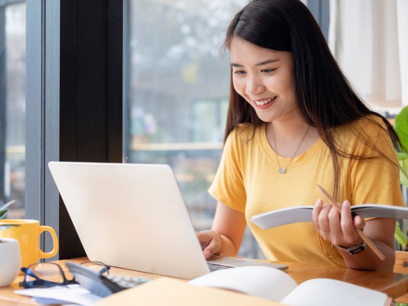 Lợi ích học đại học từ xa rõ ràng nhất chính là linh hoạt về mặt thời gian