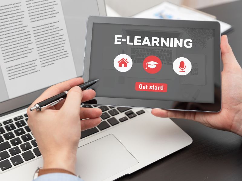 Người học cần lưu ý gì để vừa đảm bảo chất lượng học tập, vừa sở hữu bằng cấp giá trị