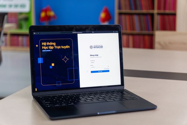 Học tập trên nền tảng học tập trực tuyến LMS hiện đại, tiện lợi mọi lúc mọi nơi