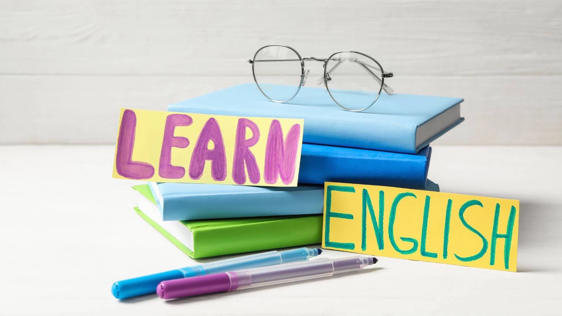 Học đại học từ xa ngành Ngôn Ngữ Anh có bằng chính quy không?