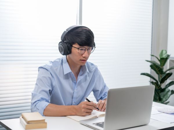 truong-dai-hoc-tu-xa-nganh-cntt-uy-tin-viet-nam-2