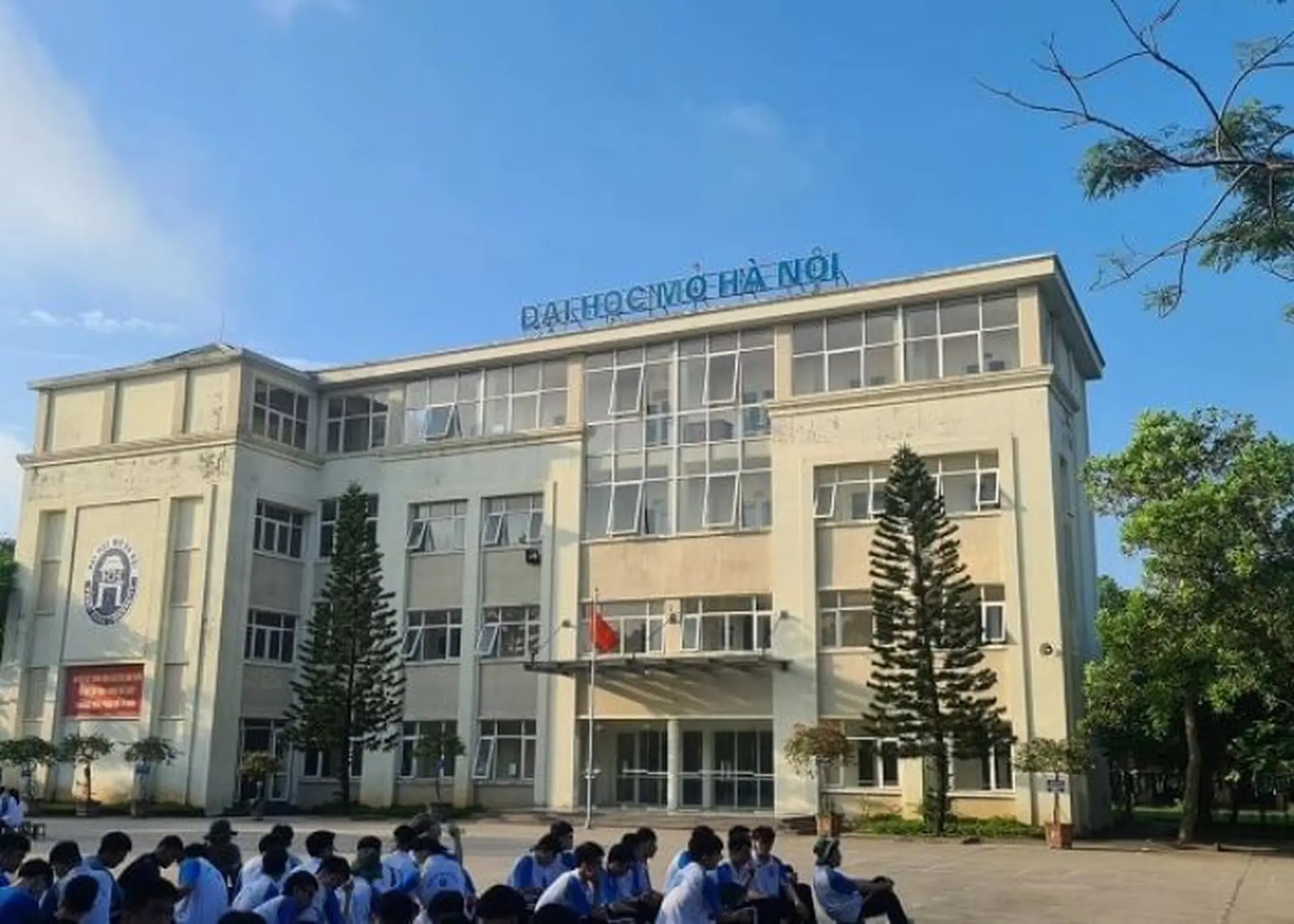 truong-dai-hoc-tu-xa-ktl-2