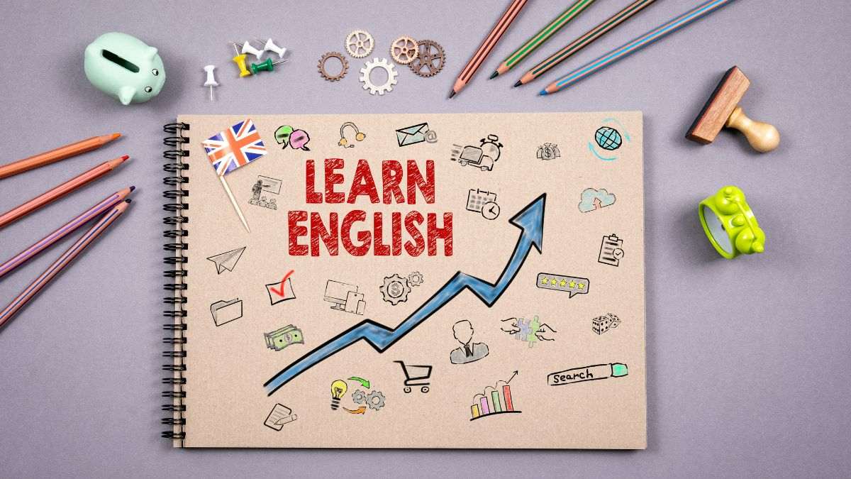 Kinh nghiệm học đại học từ xa ngành Ngôn ngữ Anh cho người đi làm